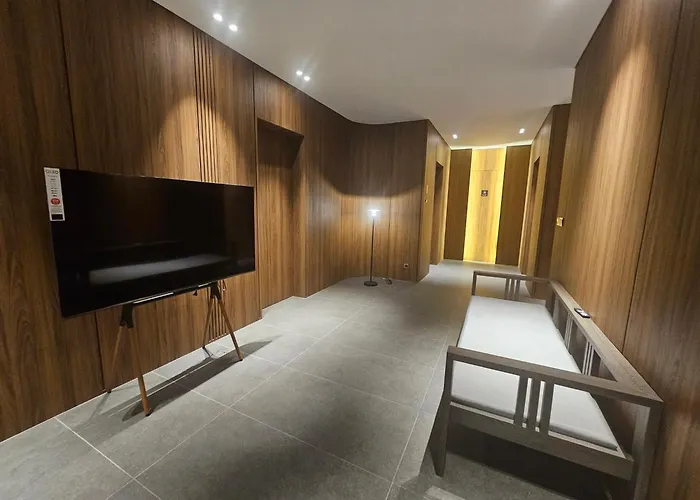 Luxury Poolvilla First Pajak