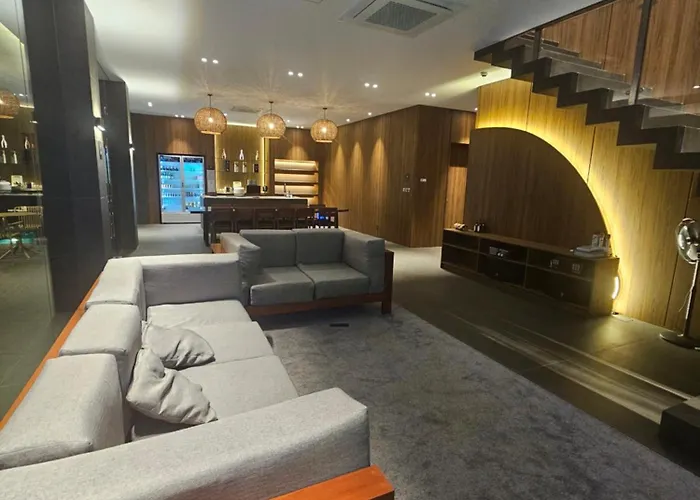 Вилла Luxury Poolvilla First Pajak